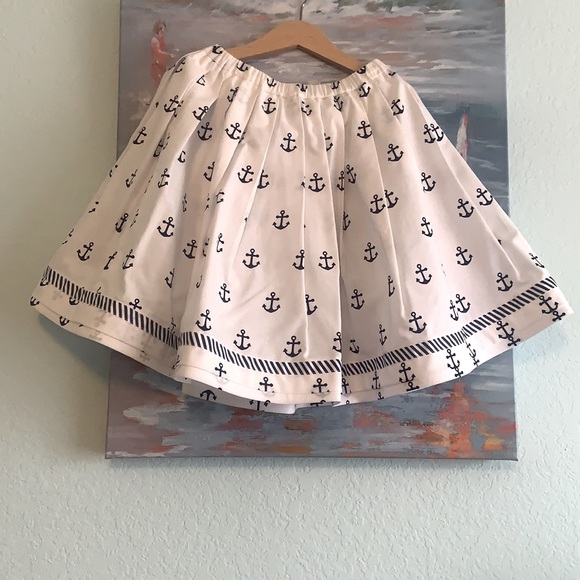 Skirt and Top. For 5 year Girl. - Picture 3 of 4